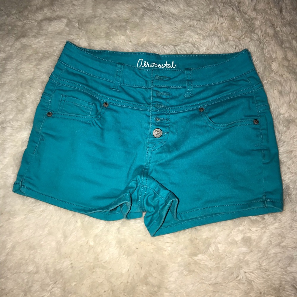 Aero high-rise shorts